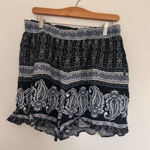 Pattern shorts